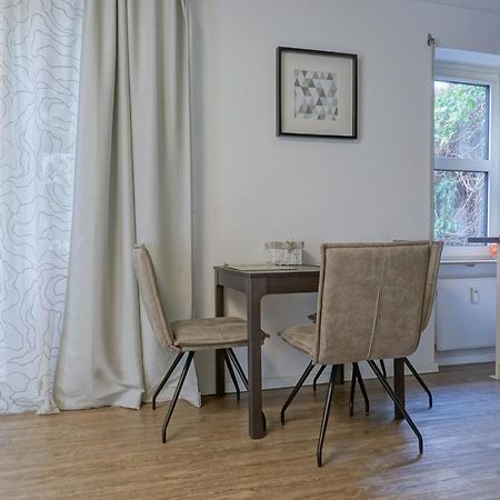 ruhige Ferienwohnung mitten in Wiesbaden Exterior foto
